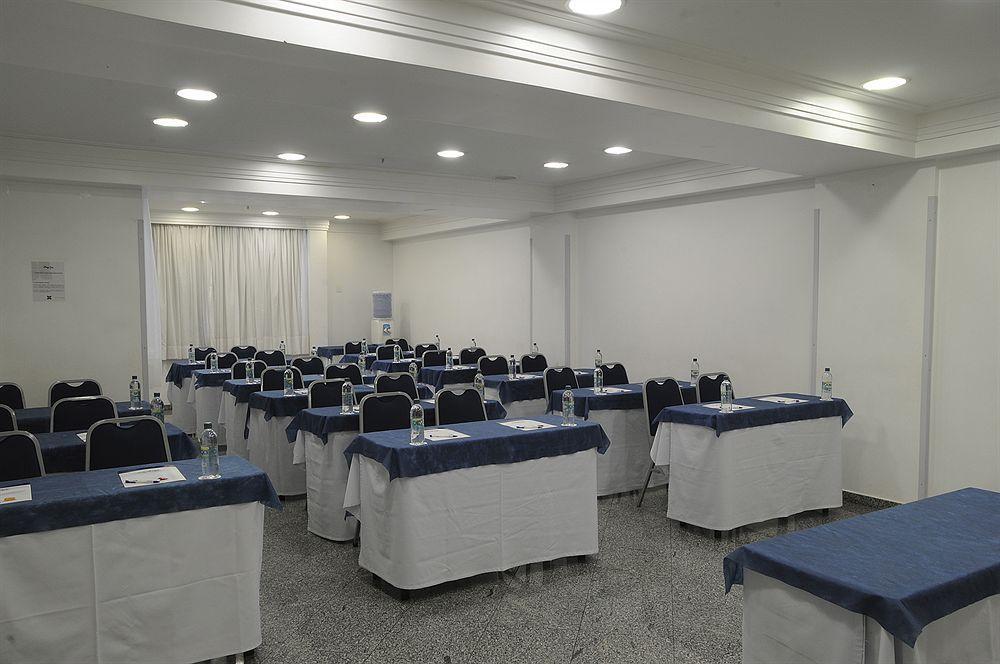 Oft Plaza Oeste Hotel Goiania Bagian luar foto