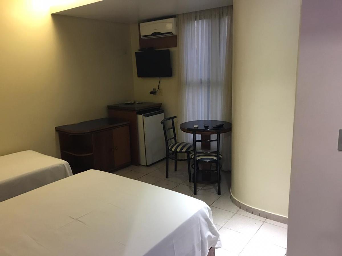 Oft Plaza Oeste Hotel Goiania Bagian luar foto