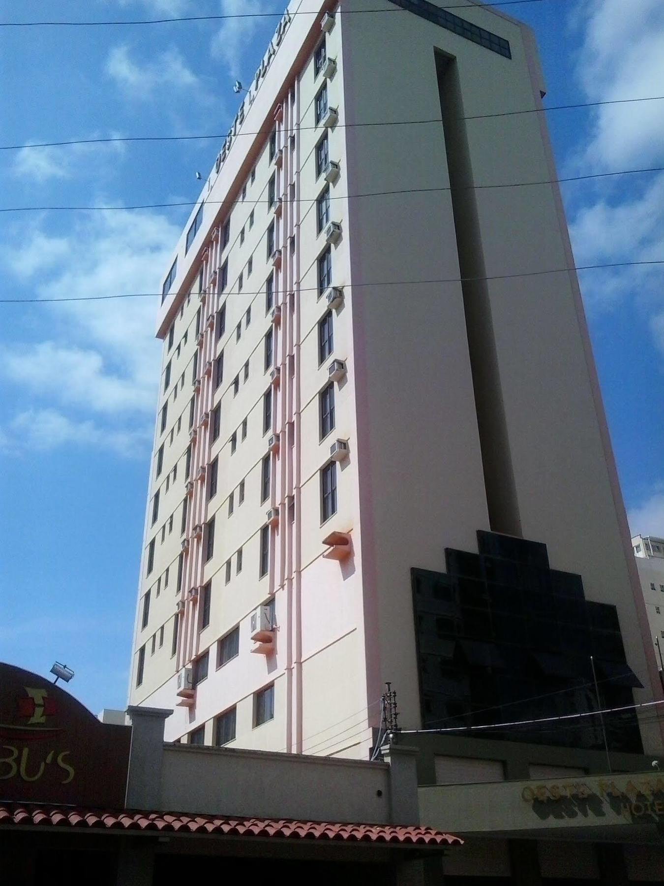 Oft Plaza Oeste Hotel Goiania Bagian luar foto